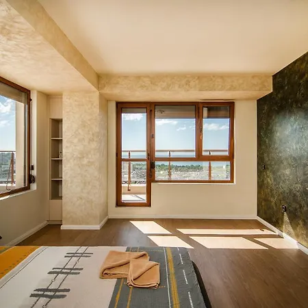 115 Panorama Sea View Apartament