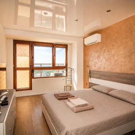 115 Panorama Sea View Apartment *